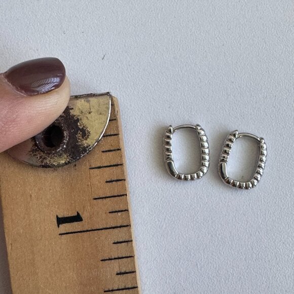 Sterling Silver 925 Textured Rectangle Huggie Hoop Earrings - Picture 4 of 6